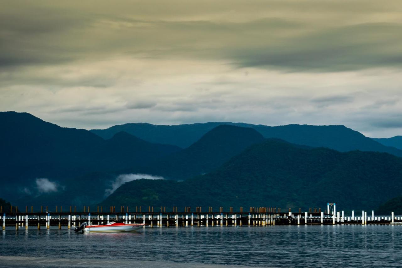 Beira Mar Hotel Ubatuba Kültér fotó